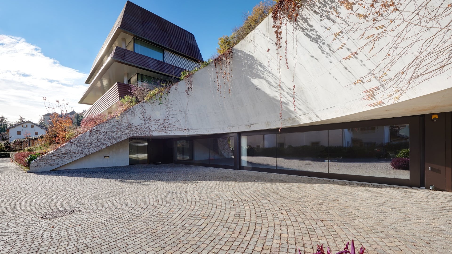 Schiebetore - Stahltüren für Innen und Außen, Türen aus Stahl